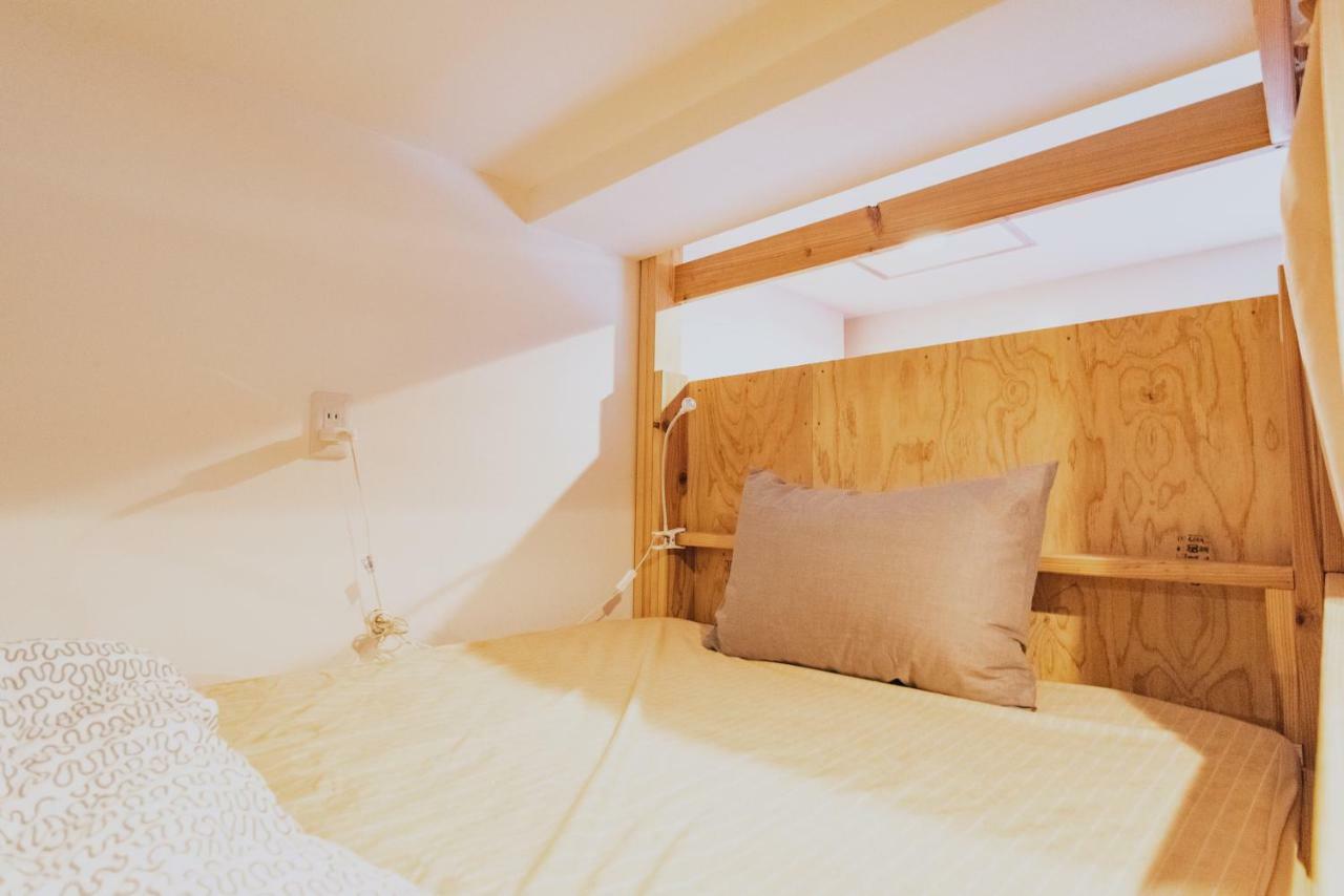 Ark Guest House Namba Osaka Buitenkant foto