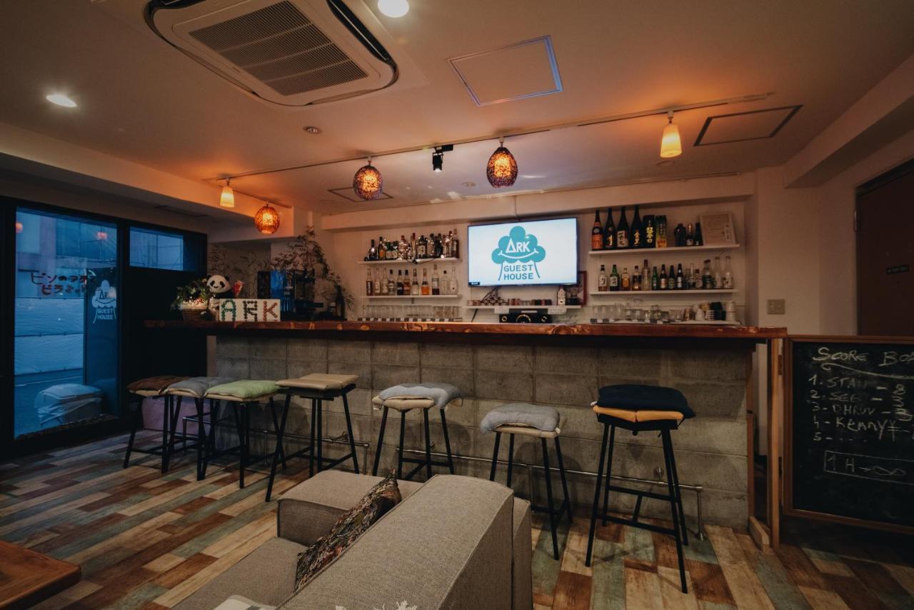 Ark Guest House Namba Osaka Buitenkant foto